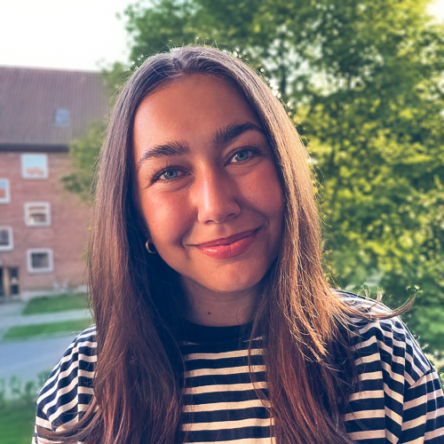 Laura, Rejseleder og Underviser - Højskole i Udlandet - HÖJSKOLENDK